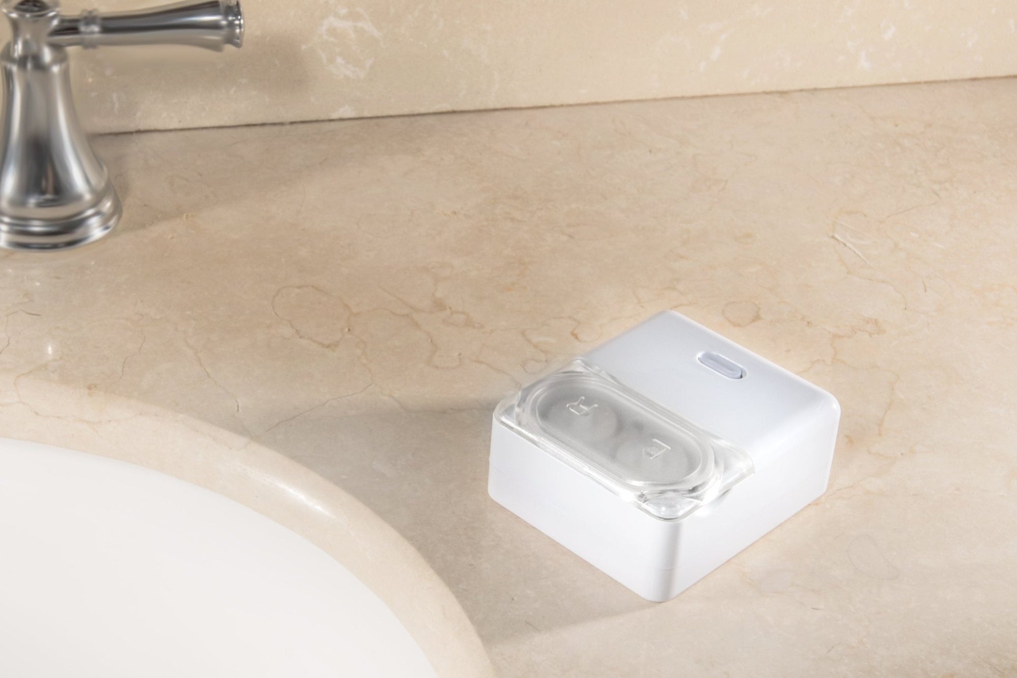 FDA | Hard Lens Cleaning Device for RGP, Ortho-K, Scleral and other rigid lens - VueSonic